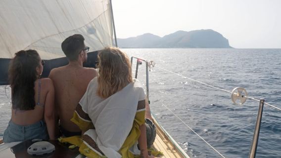 Palermo: Sailboat Trip (collective)