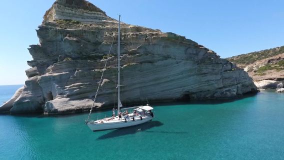 Milos Boat Tour : Kleftiko & Polyaigos Swimming With Meals