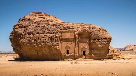 Visiting The Incredible Heritage Site Hegra in AlUla