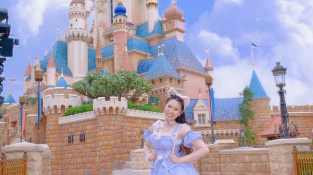 香港旅拍【包含攝影師迪士尼門票 香港市區街拍 結婚登記跟拍 不限人數】