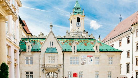 Bratislava: Day Trip from Vienna by Bus and Catamaran