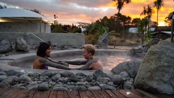 New Zealand Rotorua Hell's Gate Geothermal Mud Bath & Sulphur Spa - Pusat Spa Mandi Lumpur Semulajadi Hell's Gate / Kolam Air Panas Geothermal Sulfur Semulajadi New Zealand