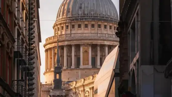 บัตรผ่านลอนดอน [หอคอยลอนดอน/วิหารเวสต์มินสเตอร์/มหาวิหารเซนต์พอล/พระราชวังวินด์เซอร์ และสถานที่ท่องเที่ยวยอดนิยมอีกกว่า 100 แห่ง]