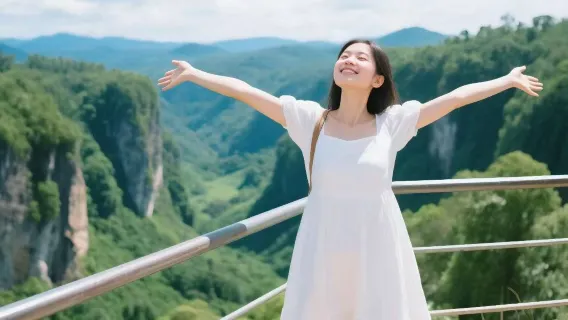 Chiang Mai city private charter itineraries are customizable with Chinese/Mandarin and Thai-speaking drivers available. Safe and professional private car travel is available.