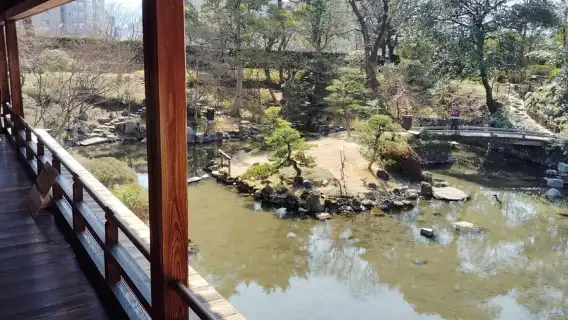Fukuoka: Kokura Castle and Garden Guided Tour - Kitakyushu