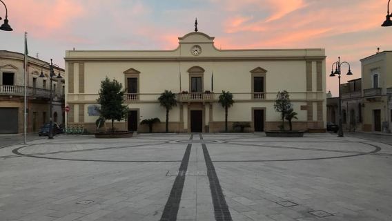 Villa Castelli: tour a piedi dei luoghi più importanti con degustazione di olio d'oliva