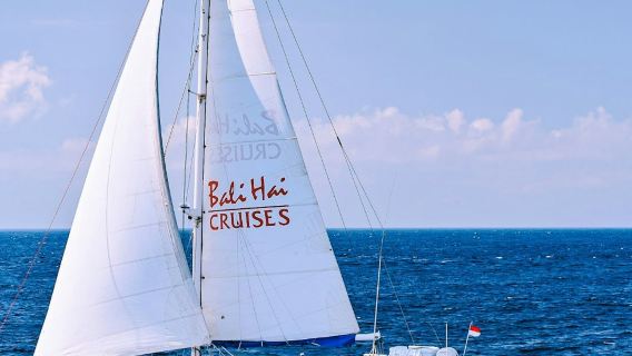 Aristocat Bali Sailing Cruise