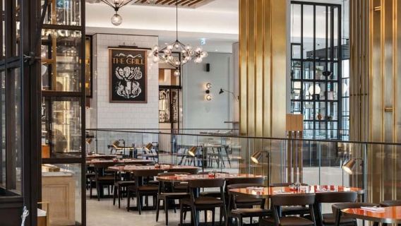 ดูไบ: บุฟเฟ่ต์อาหารเย็นหรูหรา Royal Atlantis Gastronomy Dinner Buffet