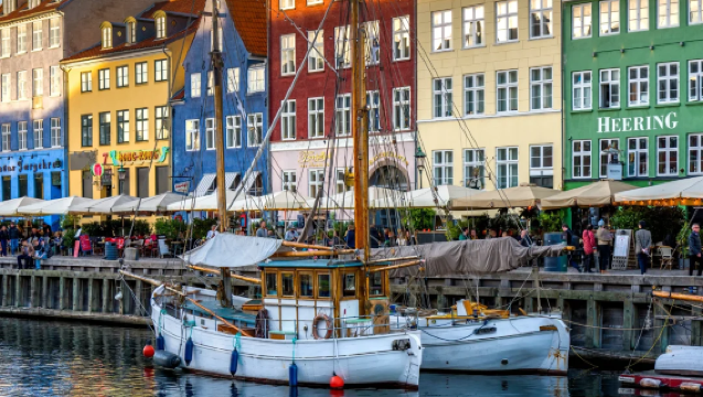 Denmark-Copenhagen: Lawatan Sehari Sewaan Peribadi di Bandar/Sekitar [Perjalanan Boleh Disesuaikan, Pemandu Berbahasa Cina]