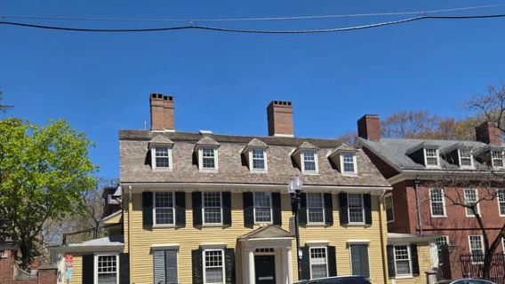 Boston/Cambridge: Tour of MIT & HARVARD- The Genius Belt