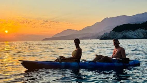 Himarë: Sunset Kayak or SUP Tour to Filikuri Beach