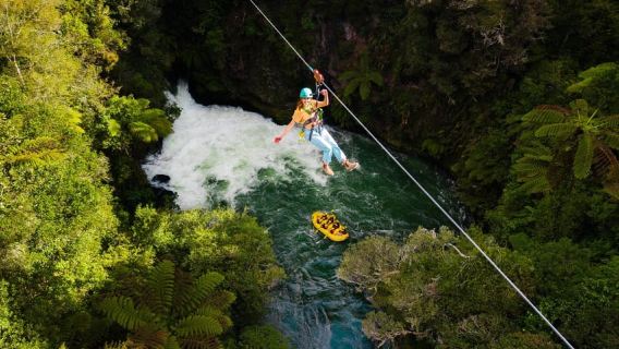 Rotorua Ziplines: Zipline over Waterfalls - Free Sauna