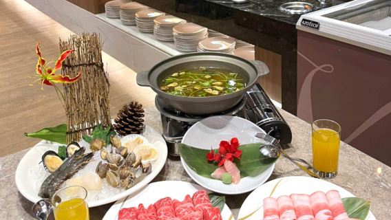 Jiaoxi Zhongtian Hot Spring Resort Abendessen + öffentlicher Badeanzug-verpflichtender Thermalwasser-Spa-Pool (kein Aufpreis an Feiertagen)