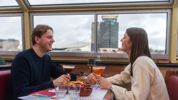 Amsterdam: Abendliche Cocktail-Kreuzfahrt entlang der Kanäle