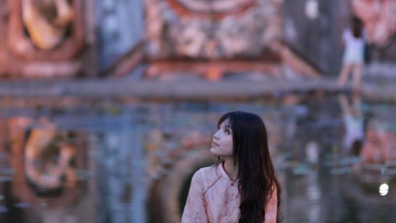 Hoi An Ancient Town Private Ao Dai Photography Walk | Half-Day In-Depth Ancient Town Exploration and Portrait Photography