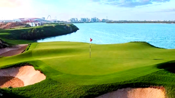 [ทัวร์ 1 วัน อาบูดาบี] เลือกระหว่างเฟอร์รารี/ยาส มารีน/วอร์เนอร์ บราเธอร์ส 1 ใน 3 + ห้างสรรพสินค้า