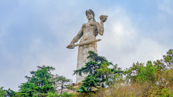 格魯吉亞巴統專業翻譯｜導遊地陪 旅行嚮導 商務翻譯/專屬私人定制 · 自由行地接