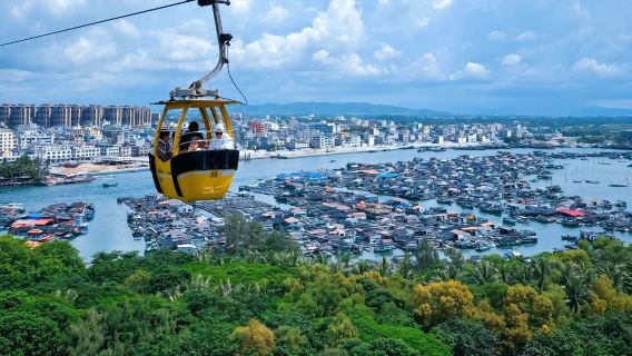 9 hrs Luxury Private Tour: Boundary Island & Nanwan Monkey Island