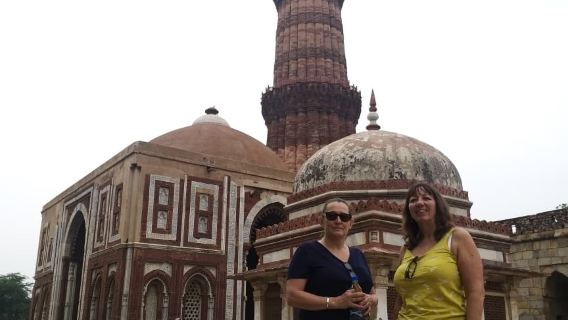 Tour turistico della Vecchia e Nuova Delhi – Forte rosso, Porta dell'India, Qutub Minar e Tomba di Humayun