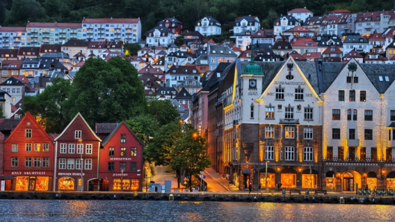 Norway Bergen - Bryggen - Laluan Pelabuhan Perikanan Warisan Dunia - Sewaan Peribadi Bahasa Cina - Tanpa Risau