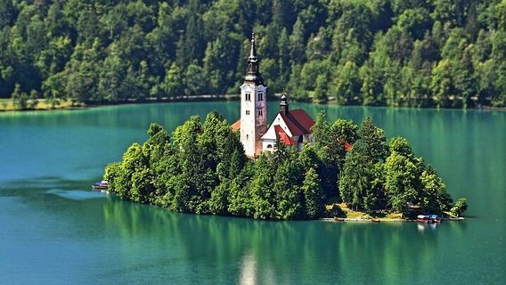 Lake Bled and Ljubljana Tour from Trieste