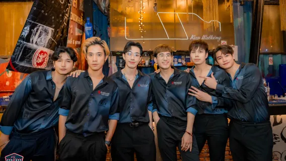 Featured tour with 1 reviews: 1-day tour of Bangkok’s female-exclusive trendy coffee and handsome waiter restaurants