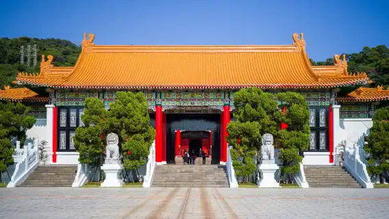 台北市内の定番名所をまわる半日観光ツアー(午前発)