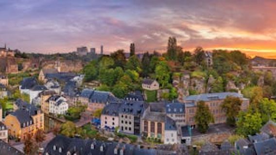 Self guided tour with interactive city game of Luxembourg City