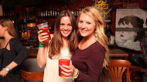 Skip the line pub crawl with VIP treatment in Prague