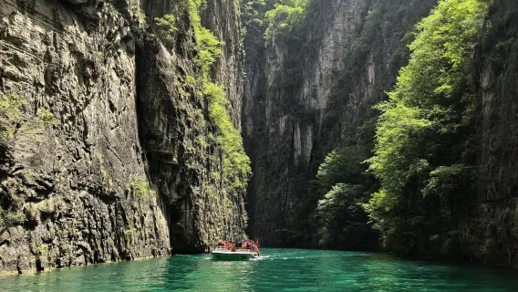 Changzhi, Shanxi: Tongtianxia one-day tour[private charter| Private Customization | Chinese and English guide] C