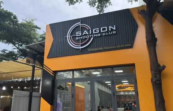 胡志明市西貢射擊俱樂部 - 草田分店射擊體驗