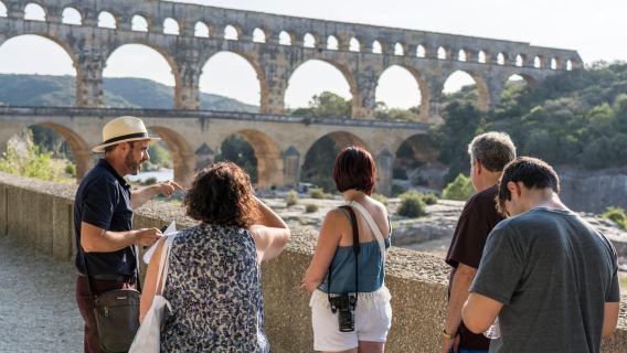 From Aix-en-Provence: Provence Region Tour with Wine Tasting