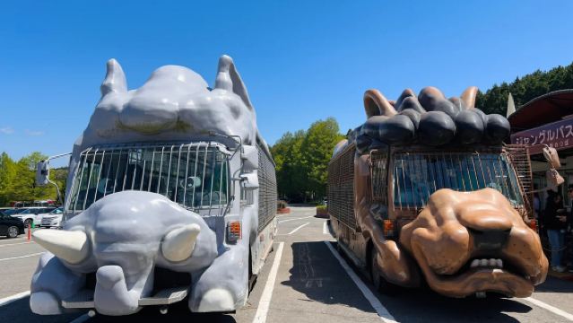 Detective Conan anime pilgrimage: 1-day tour to Yufuin in Oita + Kyushu Wildlife Park African Safari