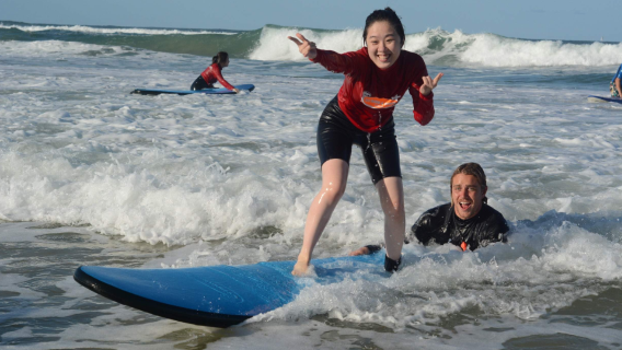 Surfing lessons in Gold Coast [1.5-hour private coaching/1-on-1 or group options available/choose from Surfers Paradise, Broadbeach, or Coolangatta]