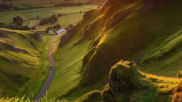 lawatan sehari ke Ngarai Keswick, Dewan Bandaraya, Kelab Bola Sepak Manchester United dan Muzium Industri di Manchester, UK