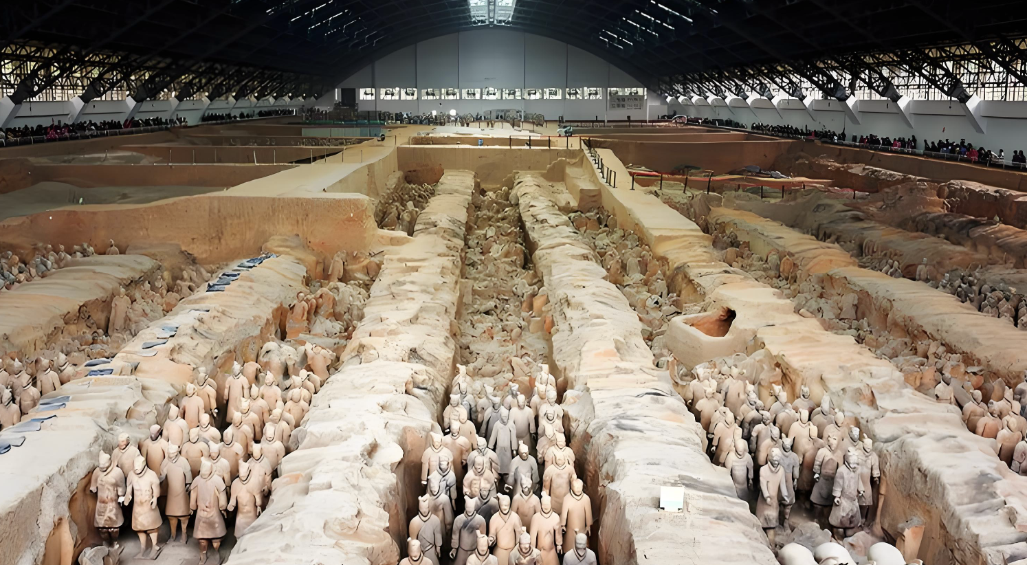 Эксклюзивный индивидуальный тур: Терракотовая армия и городская стена с русскоговорящим гидом