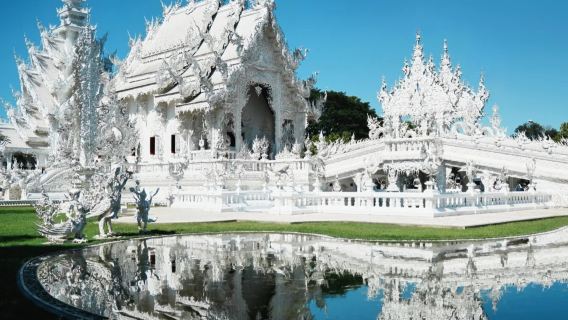 ทัวร์ 1 วัน เชียงราย วัดขาว วัดดำ วัดน้ำเงิน + สามเหลี่ยมทองคำ [บริการรับส่งที่พัก|รวมอาหาร| [สามวัดคลาสสิก]
