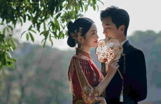 紫雲旅拍【婚紗寫真微電影宣傳片紀錄片航拍/婚禮跟拍攝影攝像/翻譯】