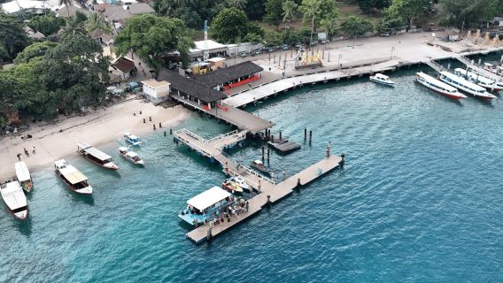 Barco con aire acondicionado garantizado | Billete de barco rápido entre el muelle de Sanur/muelle de Padang/puerto de Serangan en Bali y Lombok/Islas Gili | Se puede especificar la compañía naviera
