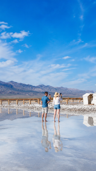 Private group tour | Qinghai Lake + Chaka Salt Lake + Riyue Mountain day trip | Charted transfer/entrance fees included