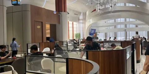 中國SYC三亞鳳凰山國際機場貴賓廳|休息室|VIP|國際內出發 餐飲/候機休息