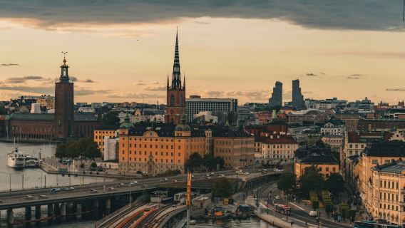 Umeå Highlights Audio Tour: Cultural Landmarks and Northern Heritage