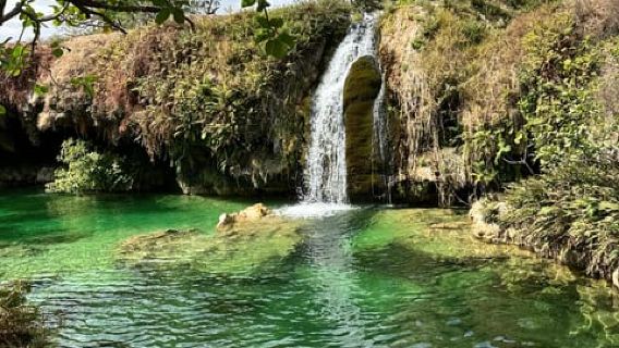 Explore Khareef Salalah: Ain Athum & Wadi Darbat Half-Day