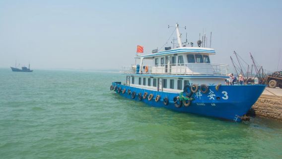 山東日照遊艇中心豪華遊艇包船/帆船體驗/包船出海捕魚/釣魚艇近海海釣(親子家庭團建出遊優選)