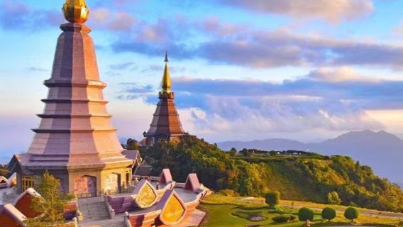 1-day tour to Doi Inthanon National Park [optional hiking]