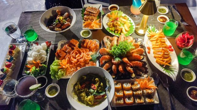 泰國曼谷 優尼克號/獨角獸號 夜遊湄南河船票【椰皮旅行】Unicorn Cruise