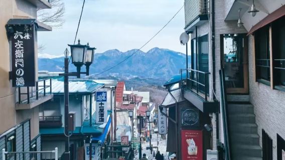 日本群馬縣頭文字D懷舊聖地巡禮榛名山湖全景一日遊4-9人小團