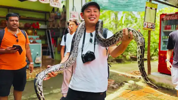 Mekong Delta One-day Tour in Ho Chi Minh City, Boats tour to My Tho - Vinh Trang Pagoda -  Thoi Son Island [ English-Guide | No Shopping | Hotel Pick-up - Lunch included]
