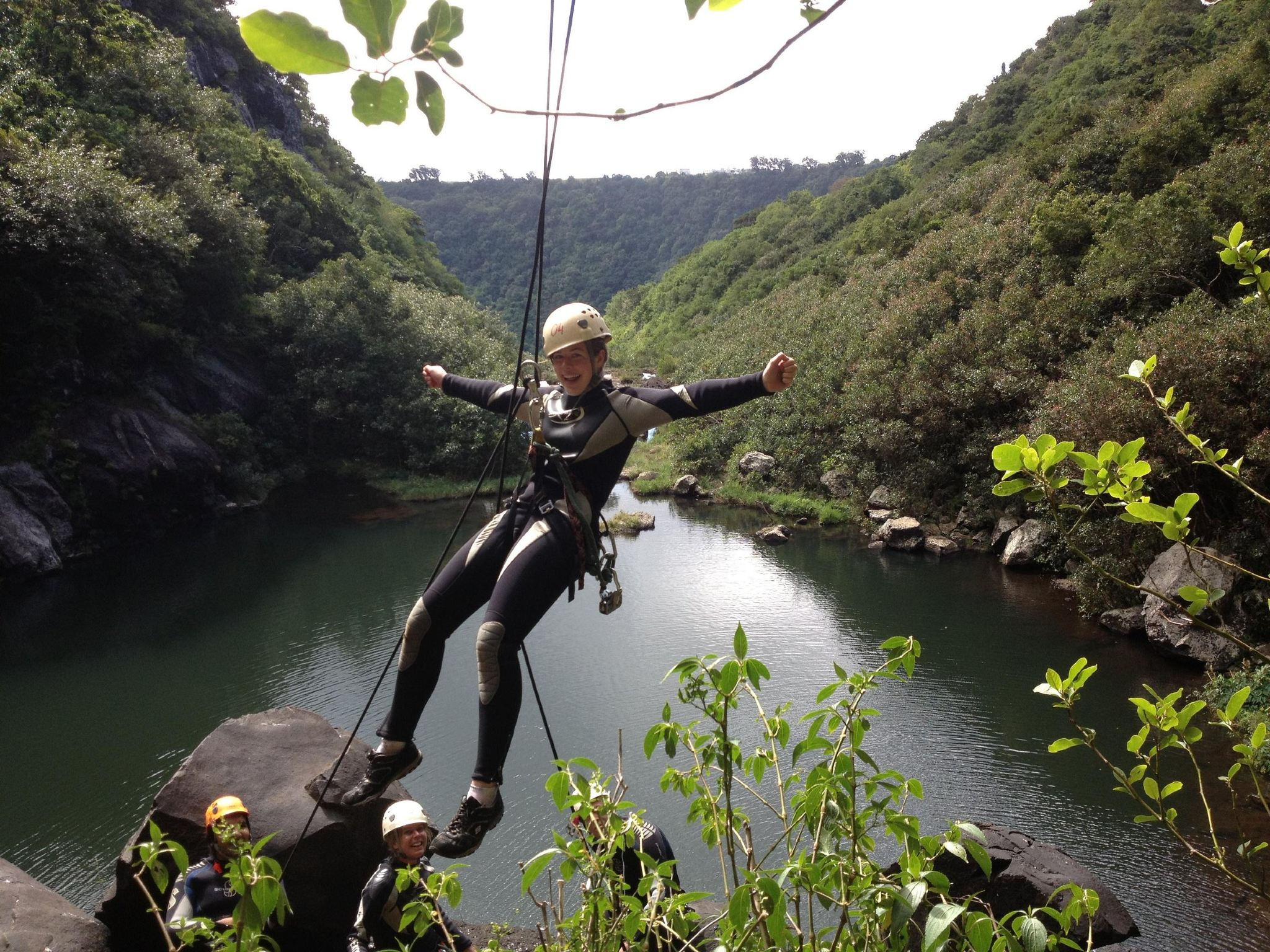 Mauritius Halbtages-Canyoning an den sieben Wasserfällen in der Mitte [Hin- und Rückfahrt + Guide] Jetzt anfragen
