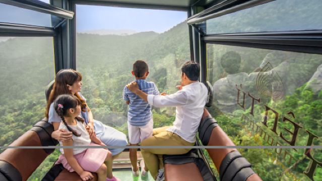 Da Hanoi: Scopri la Sacra Bellezza del Monte Yen Tu con un Tour Privato